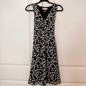 Black and pale gray butterfly maternity dress